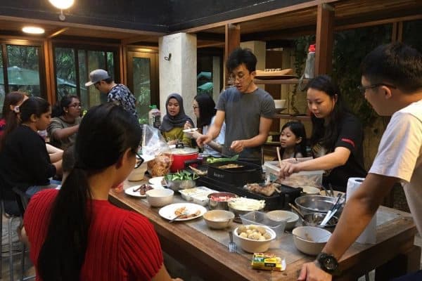 Retret · Rumah Kebun